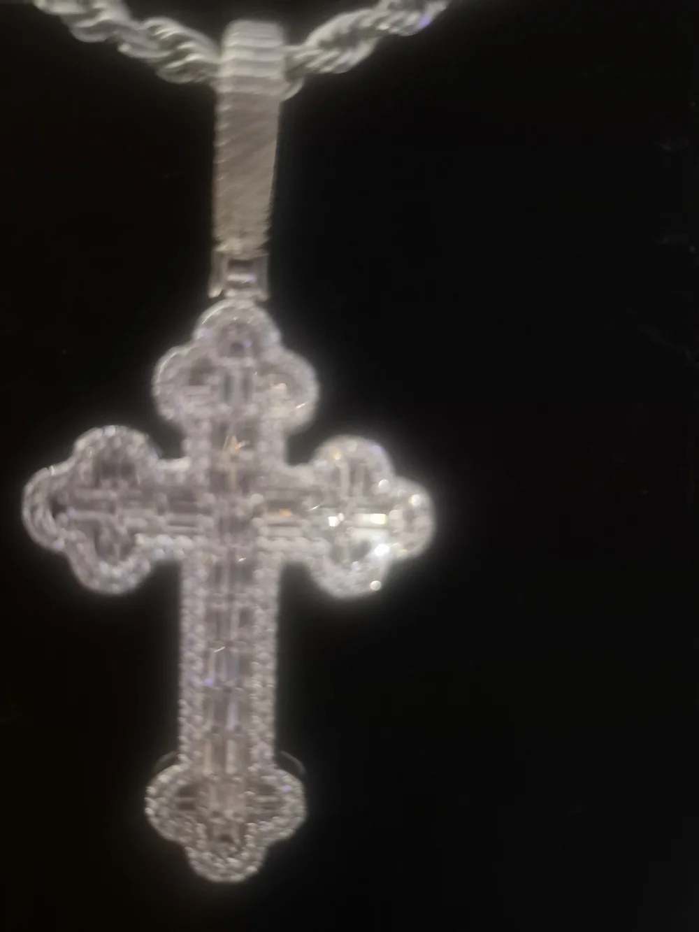 Silver Cross Pendant/baguettes